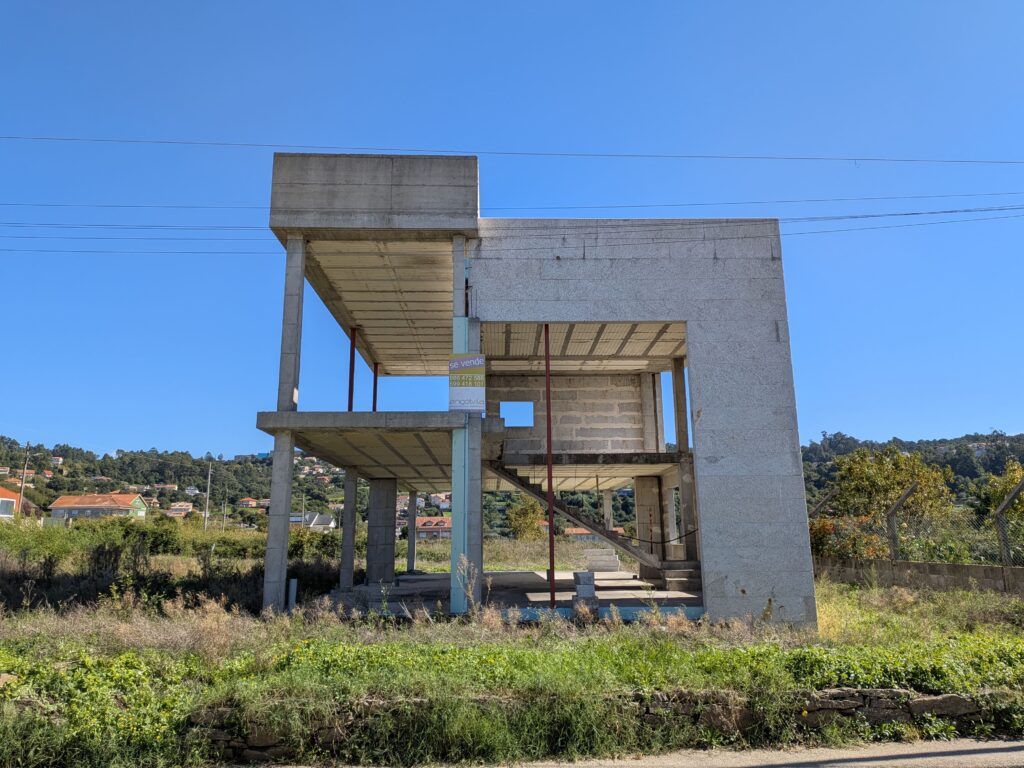 Vivienda unifamiliar en ejecución. Bembrive, Vigo